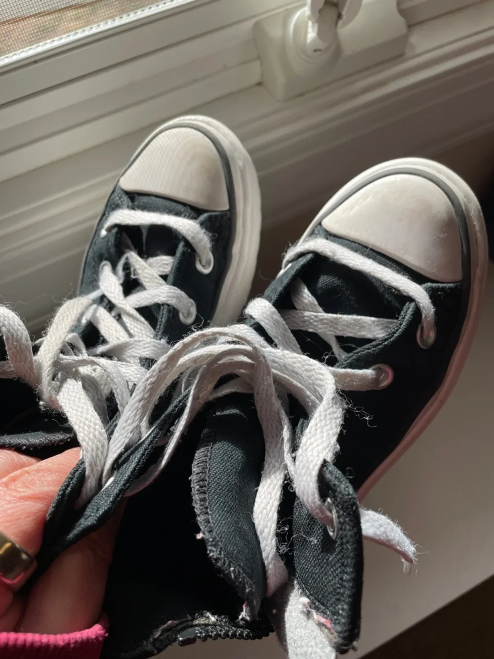 Converse Kids Black High-Top platform Canvas Sneakers